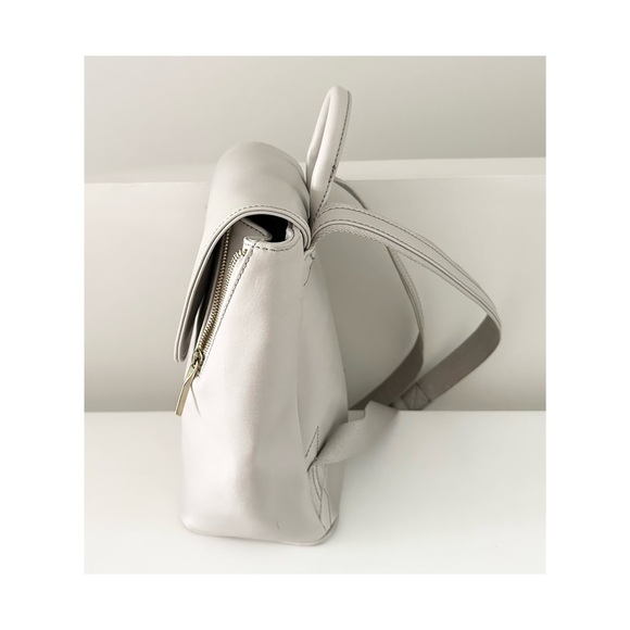 Matt & Nat Light Gray Backpack - Picture 3 of 7